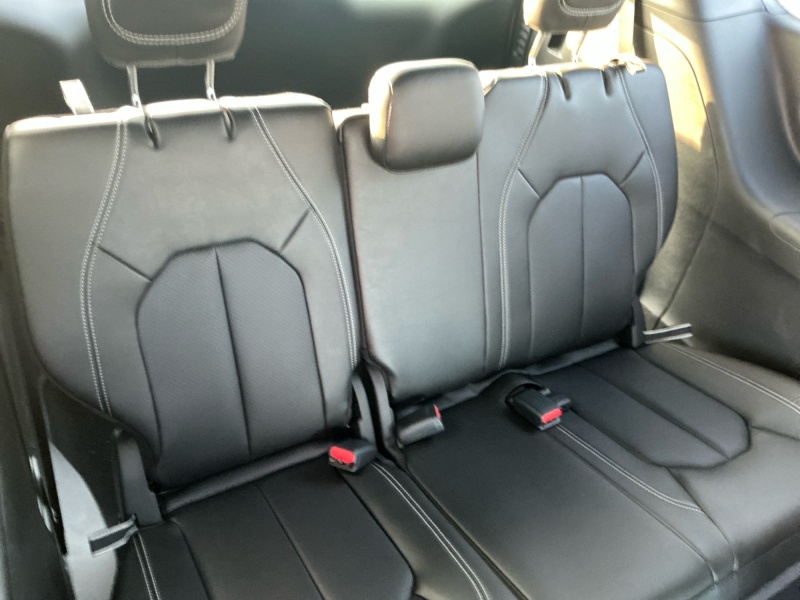 2026 Chrysler Voyager