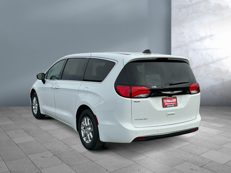 2026 Chrysler Voyager