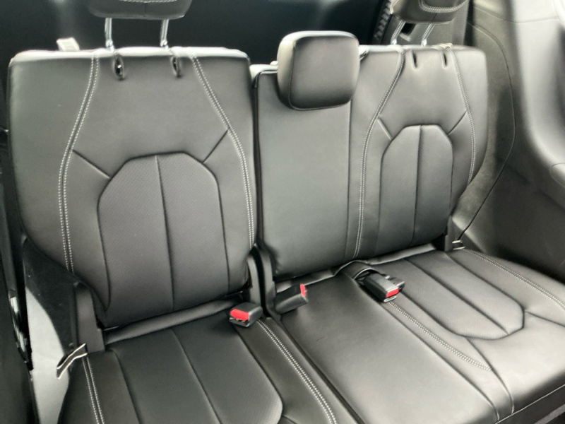 2026 Chrysler Voyager