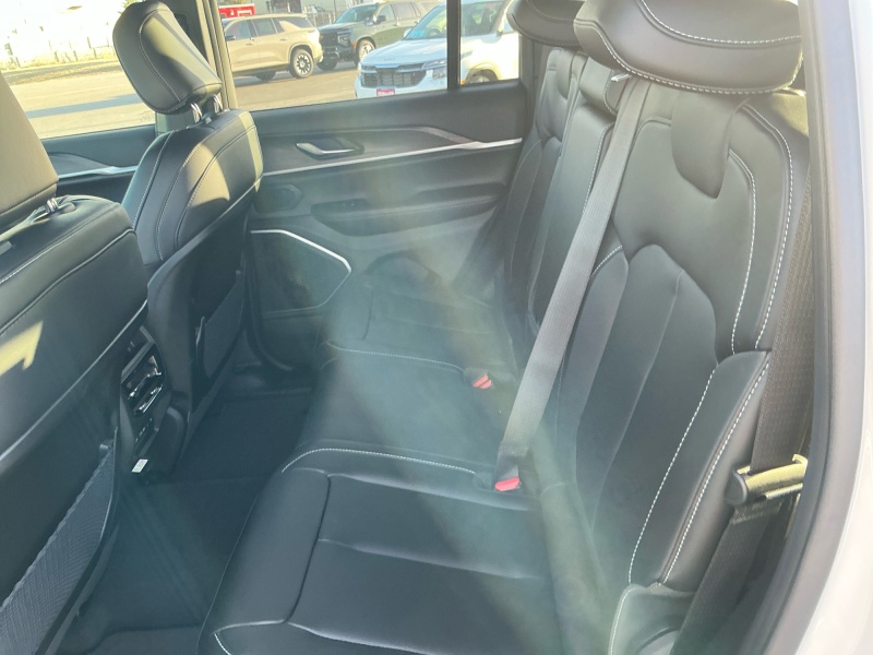 2026 Jeep Grand Cherokee