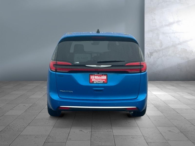 2026 Chrysler Pacifica