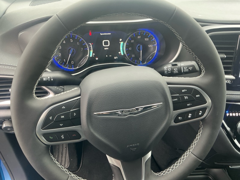 2026 Chrysler Pacifica