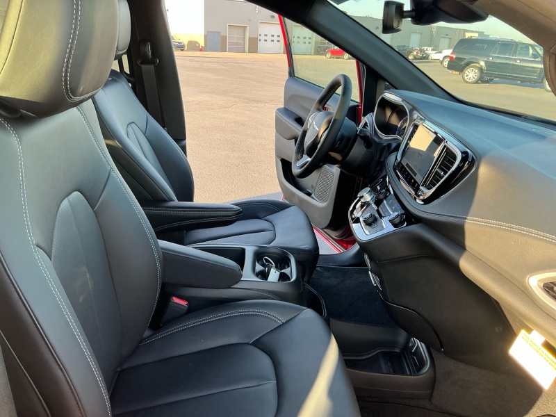 2026 Chrysler Pacifica