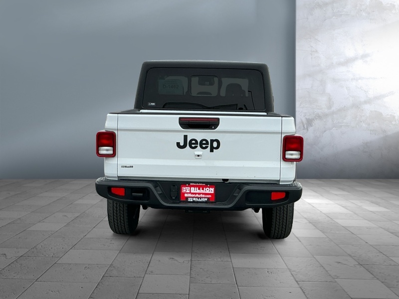 2026 Jeep Gladiator