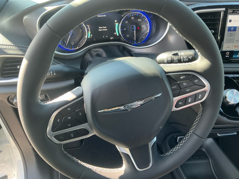 2026 Chrysler Pacifica