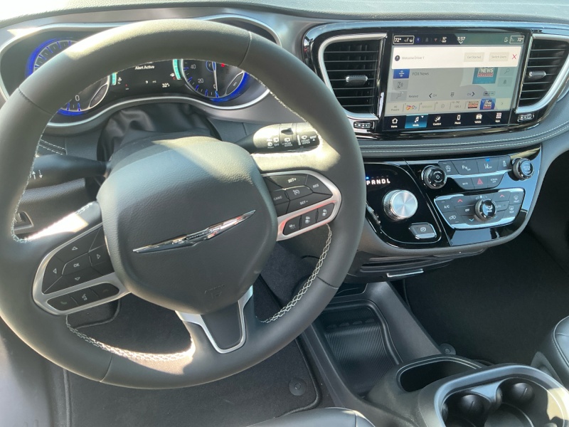 2026 Chrysler Pacifica