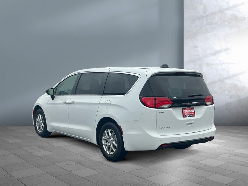 2026 Chrysler Voyager