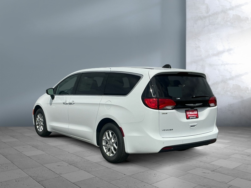 2026 Chrysler Voyager