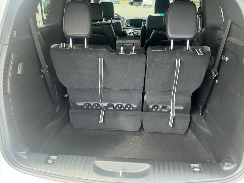 2026 Chrysler Voyager