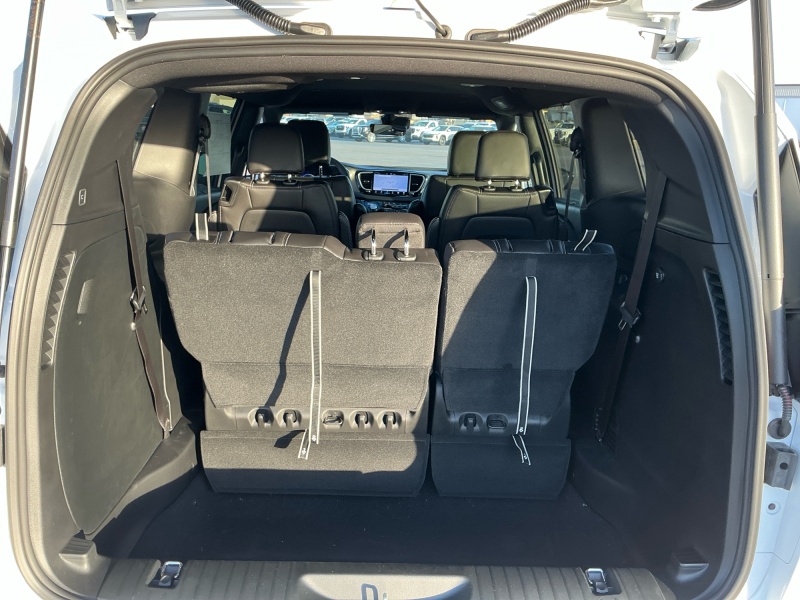 2026 Chrysler Voyager