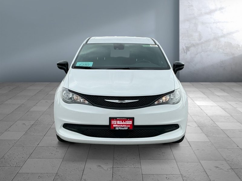 2026 Chrysler Voyager