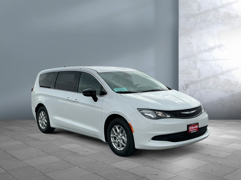 2026 Chrysler Voyager