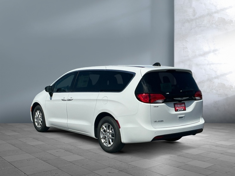 2026 Chrysler Voyager