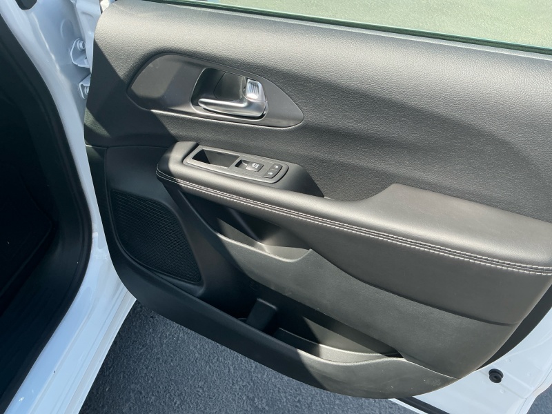 2026 Chrysler Voyager