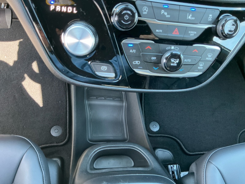 2026 Chrysler Voyager
