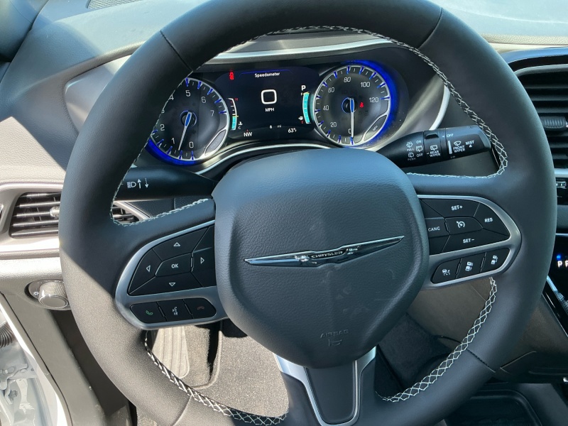 2026 Chrysler Voyager