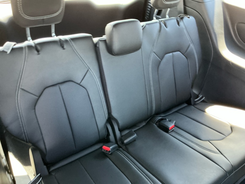 2026 Chrysler Voyager