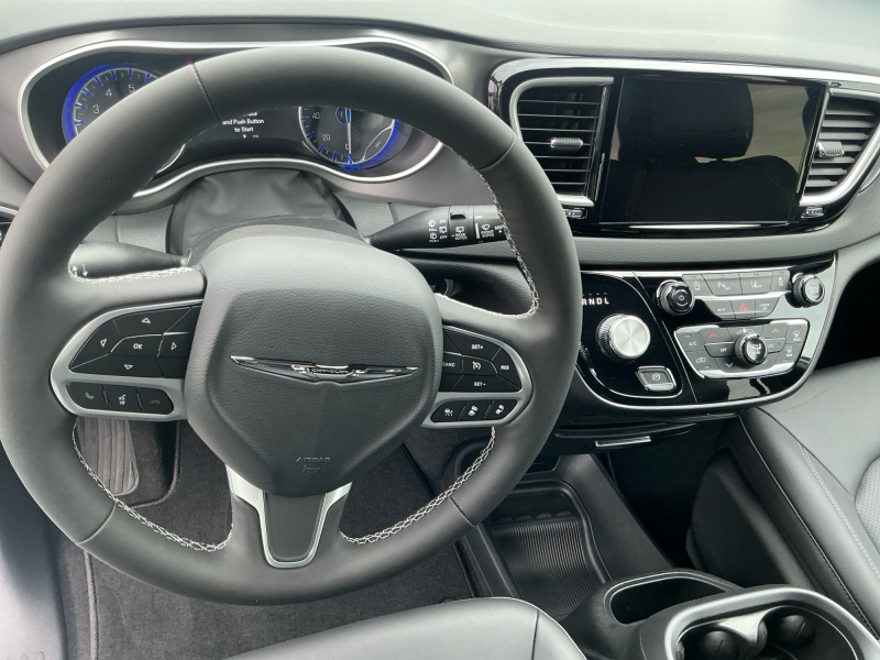 2026 Chrysler Voyager