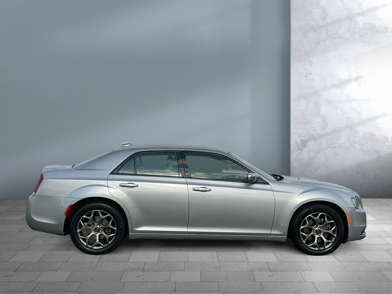 2016 Chrysler 300