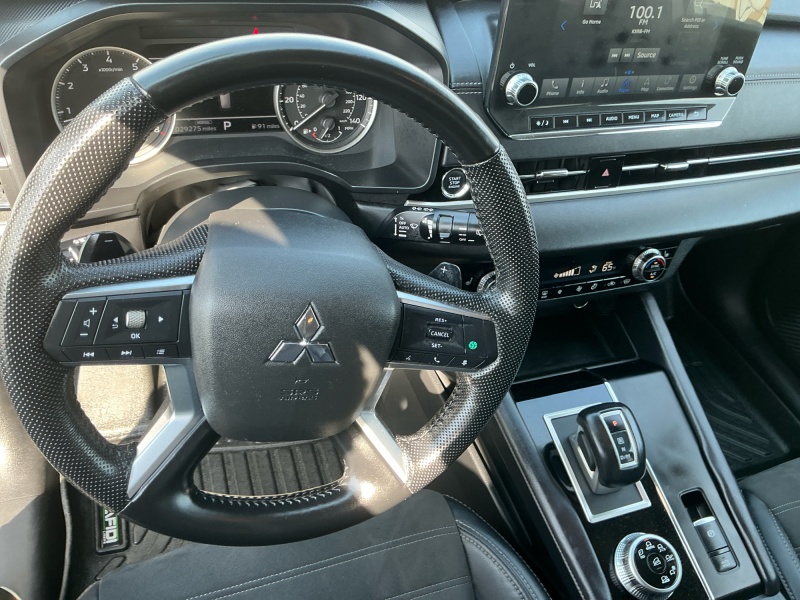 2023 Mitsubishi Outlander