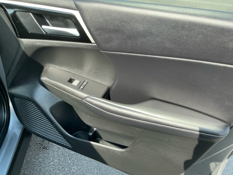 2023 Mitsubishi Outlander
