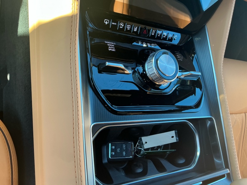 2026 Jeep Grand Wagoneer