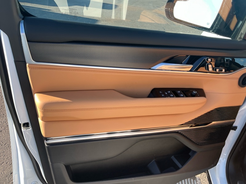 2026 Jeep Grand Wagoneer