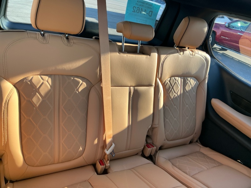 2026 Jeep Grand Wagoneer