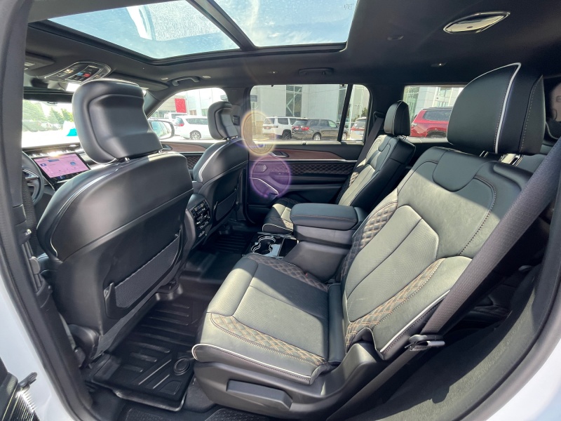 2025 Jeep Grand Cherokee L