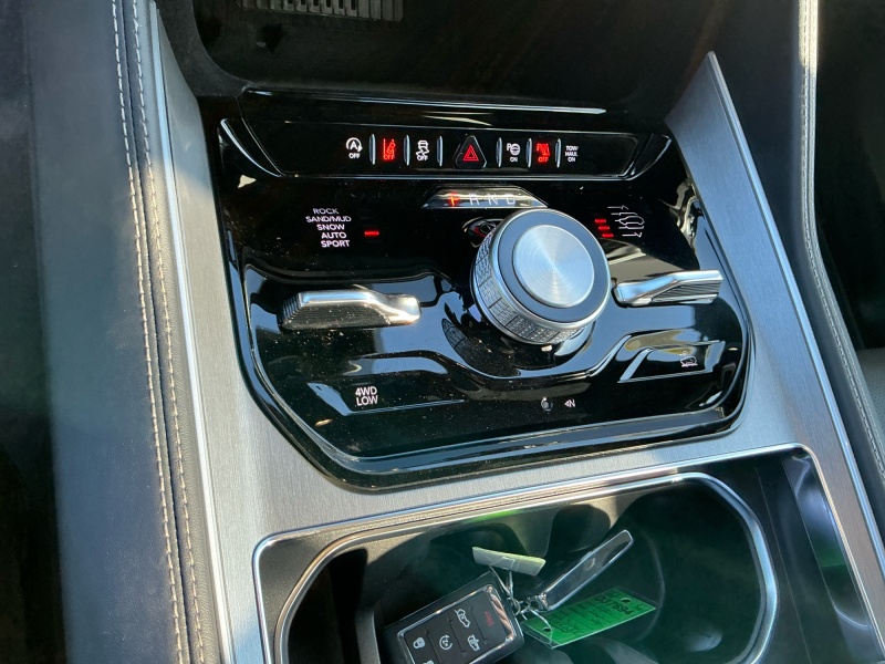 2026 Jeep Grand Wagoneer L