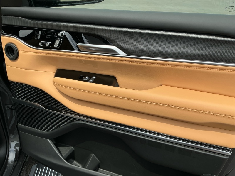 2026 Jeep Grand Wagoneer L