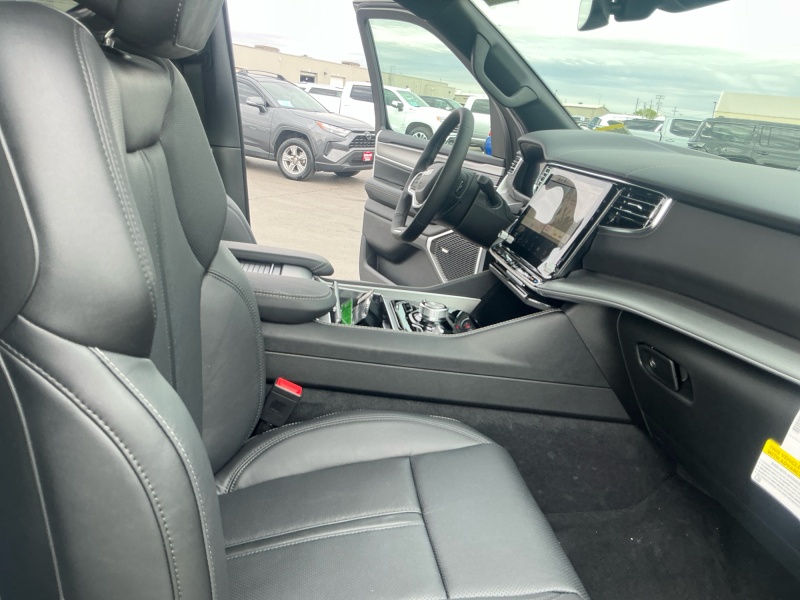 2026 Jeep Grand Wagoneer L