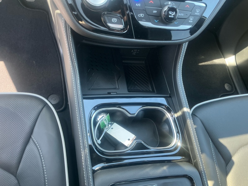 2027 Chrysler Pacifica