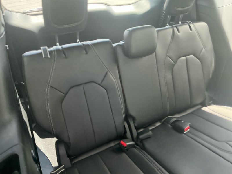2027 Chrysler Pacifica