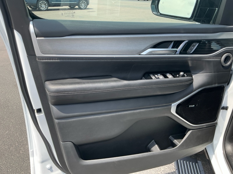 2026 Jeep Grand Wagoneer