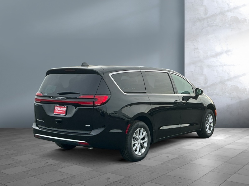 2027 Chrysler Pacifica