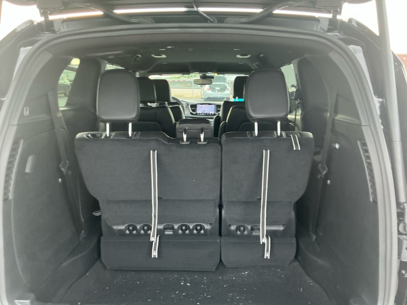 2027 Chrysler Pacifica