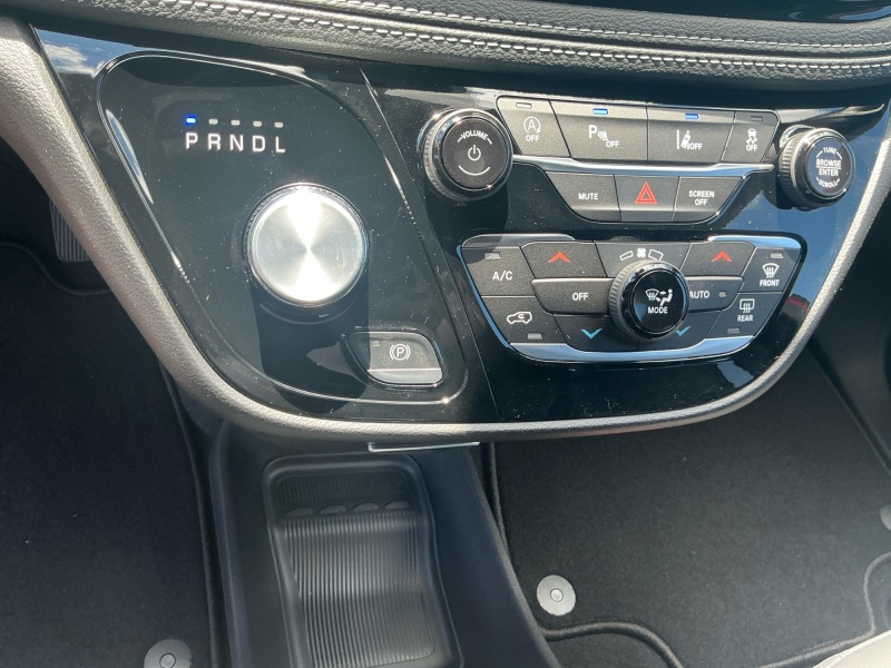 2027 Chrysler Pacifica