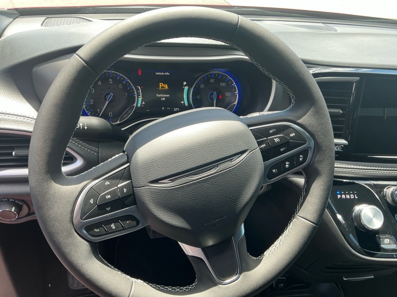 2027 Chrysler Pacifica