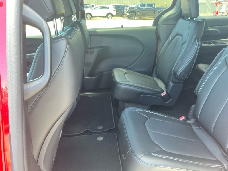 2027 Chrysler Pacifica