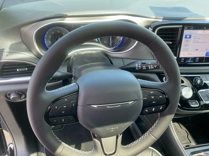 2027 Chrysler Pacifica