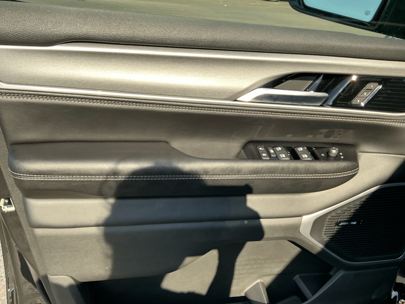 2026 Jeep Grand Wagoneer