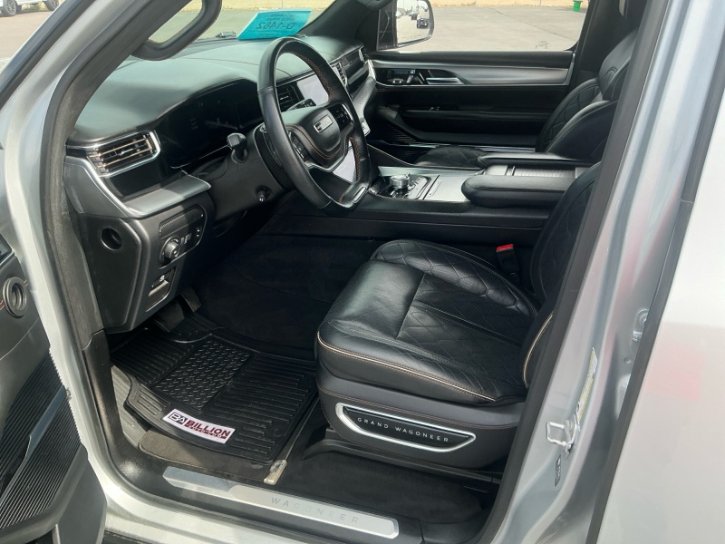 2023 Jeep Grand Wagoneer L