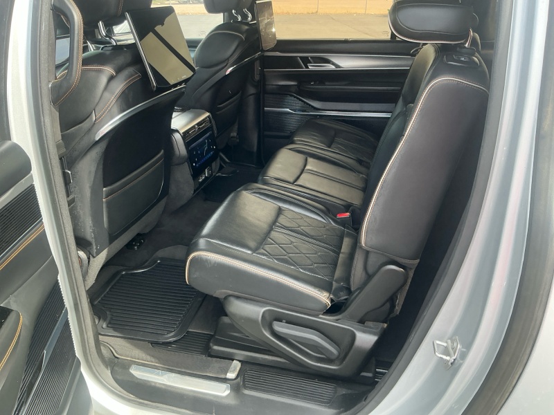 2023 Jeep Grand Wagoneer L