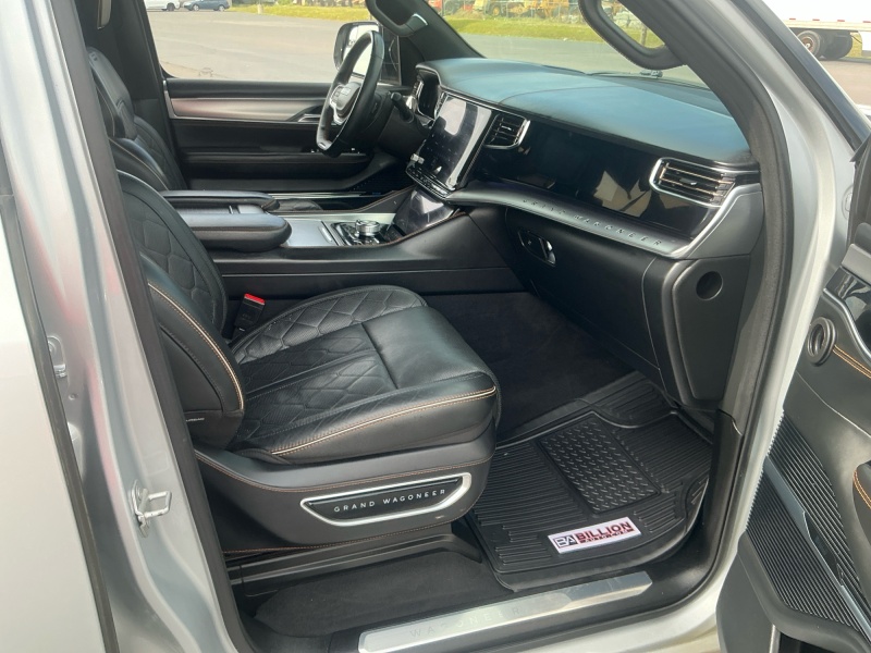 2023 Jeep Grand Wagoneer L