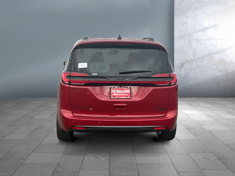 2027 Chrysler Pacifica