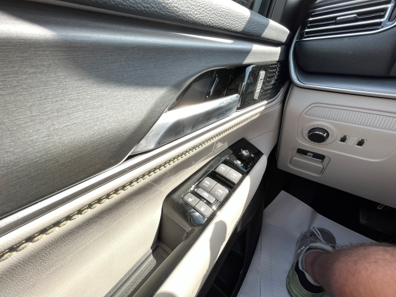 2026 Jeep Grand Wagoneer