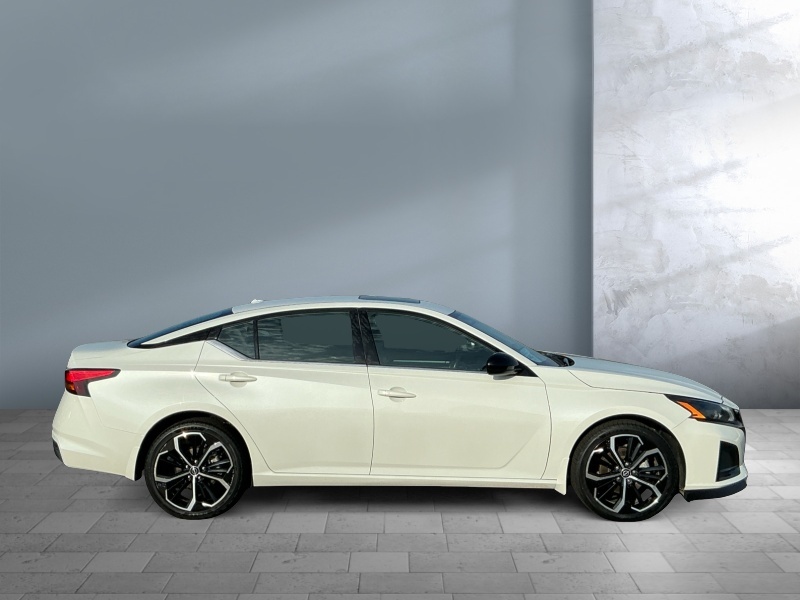 2023 Nissan Altima