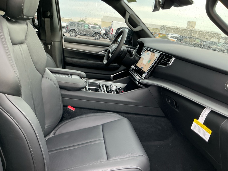 2026 Jeep Grand Wagoneer