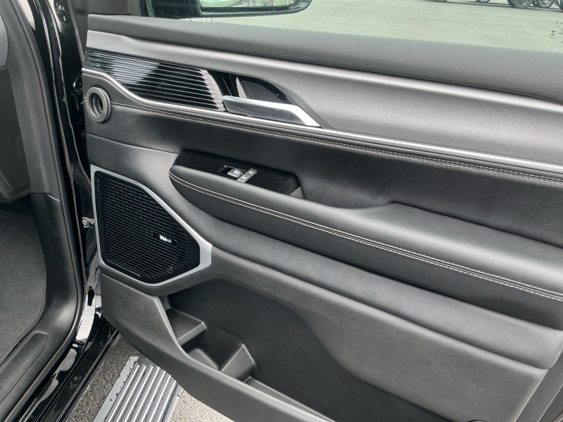 2026 Jeep Grand Wagoneer